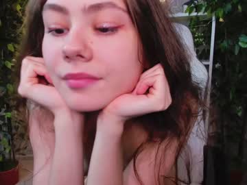 girl little_mandy image #2111151