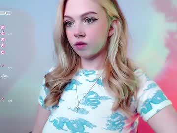 girl small_blondee image #4228350