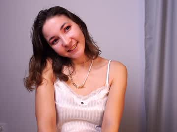 girl helenmoors image #5791483