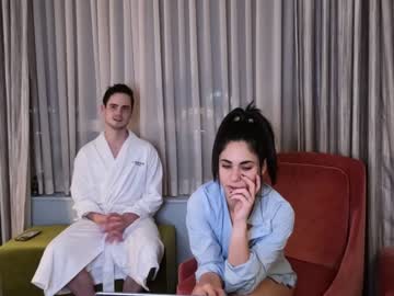 couple ari_lovexo image #5825814