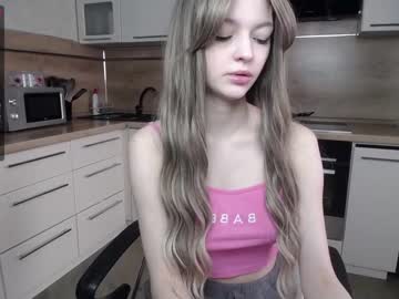 girl 1_arya image #1044259