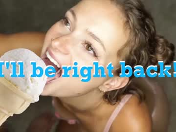 girl magsatnight image #5667386