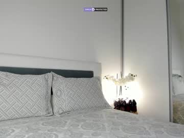 girl intrigueeme image #5745324