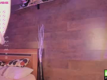 girl yolandabertha image #3861504