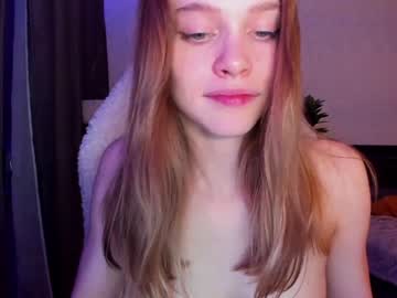 girl ecsodia image #3754455