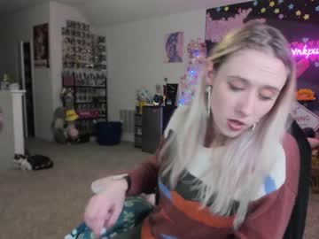 girl pr3ttyp1nkpussy image #3290911