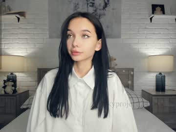 girl riskyproject image #5085905