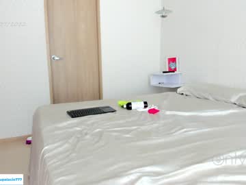 girl halliee image #2104092