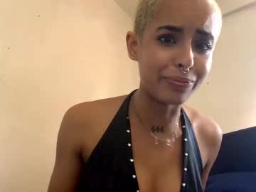 girl fxrbiddenfruitt image #5276239