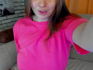 girl sharon__green image #4007651