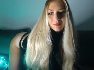 girl pervyblonde image #840277