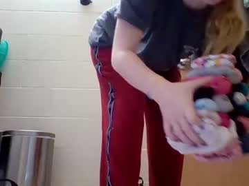 girl blonde_katie image #6600055