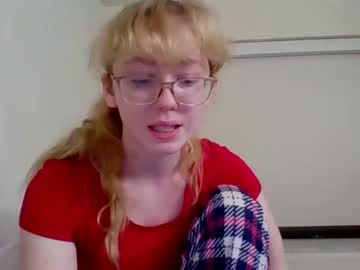 girl blonde_katie image #6385557