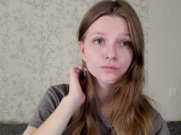 girl alainaestrada image #5524651