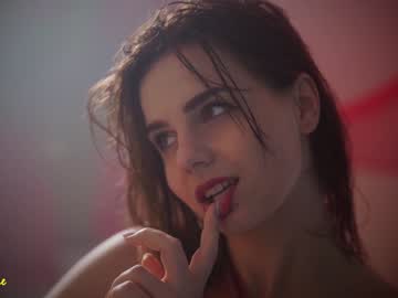 girl excitease image #2840343