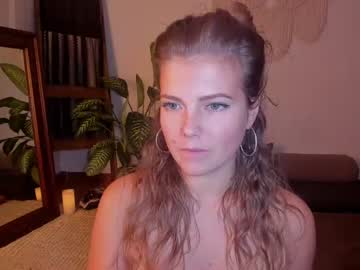 girl kosmickate image #3476538