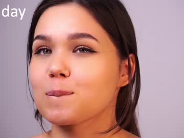 girl helenmoors image #5787715