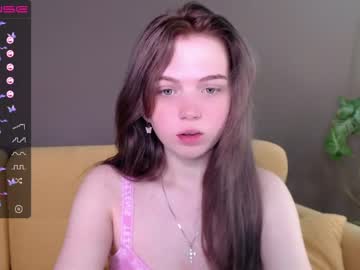 girl small_blondee image #1728001