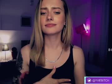 girl _yvie_ image #4809579