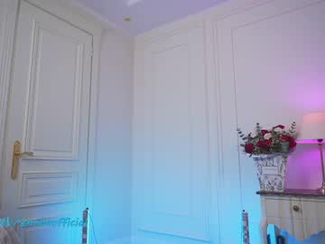 girl emilia98xxx image #980835