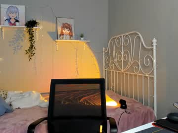 girl linellali image #2475616