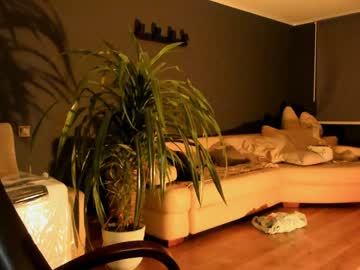 girl linellali image #2936403