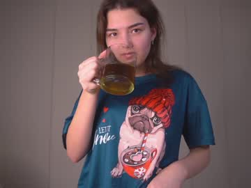 girl laa_ura image #6558000