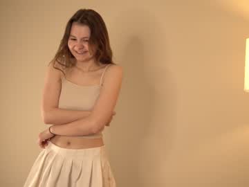 girl winniewest_ image #4250317