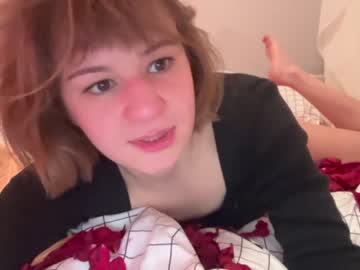 girl olive_nextdoor image #3442219