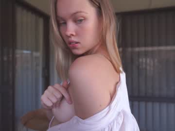 girl bibi_it_is image #3692898