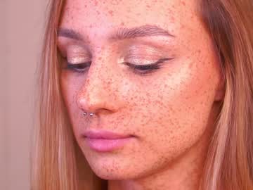 girl artease image #3372721
