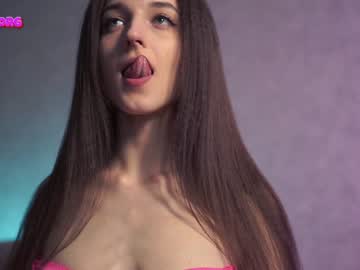 girl angels_kiss image #4444321