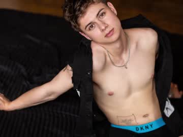 man lance_belll image #5972747