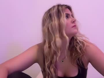 girl kateevanss image #7032130