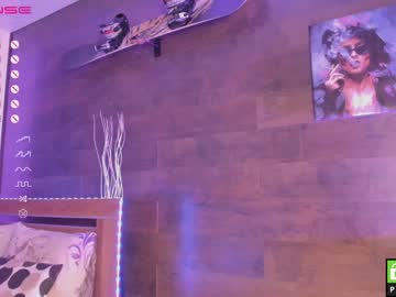 girl yolandabertha image #3954960