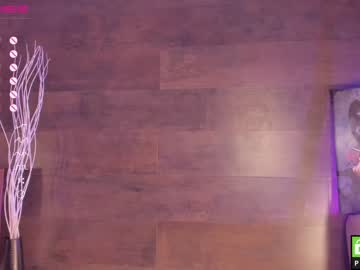 girl yolandabertha image #3862377