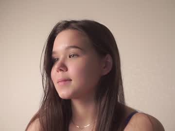 girl helenmoors image #3998356