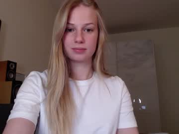 girl magic_couple13 image #3006586