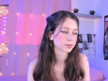 girl alliesmiths image #2497070