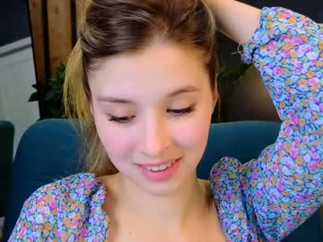 girl milablush image #4108554