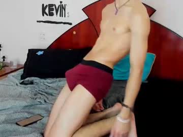man kevin_hug image #2920501