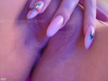 girl sellapink image #3113882
