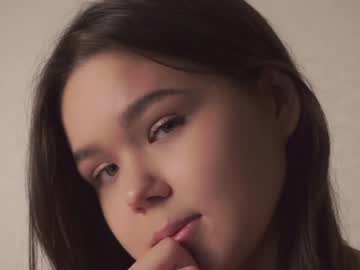 girl helenmoors image #3931218