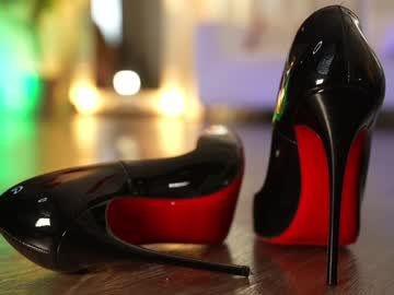 girl eva_fashionista image #6378610