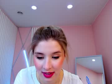 girl milablush image #2912282