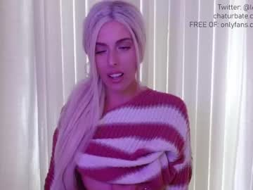 girl catberg image #3616230