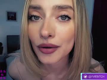 girl _yvie_ image #4281070