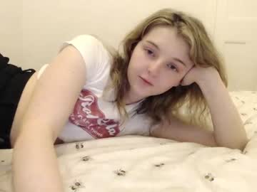 girl lucydelovely image #3503793