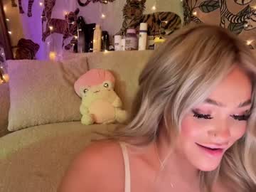 girl ari_02 image #6809923