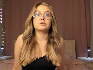 girl pewdieevaa image #5171608